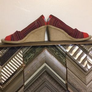 Toms Wedges